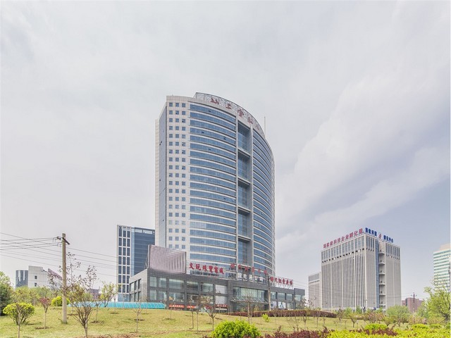 天津涡旋式二手风冷热泵热水机